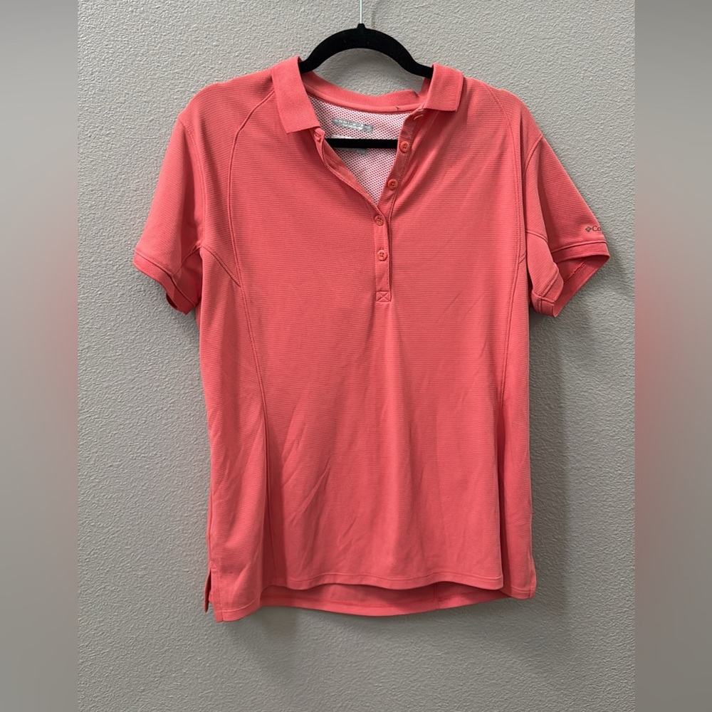 Columbia Women's Pink Button Down Shirt